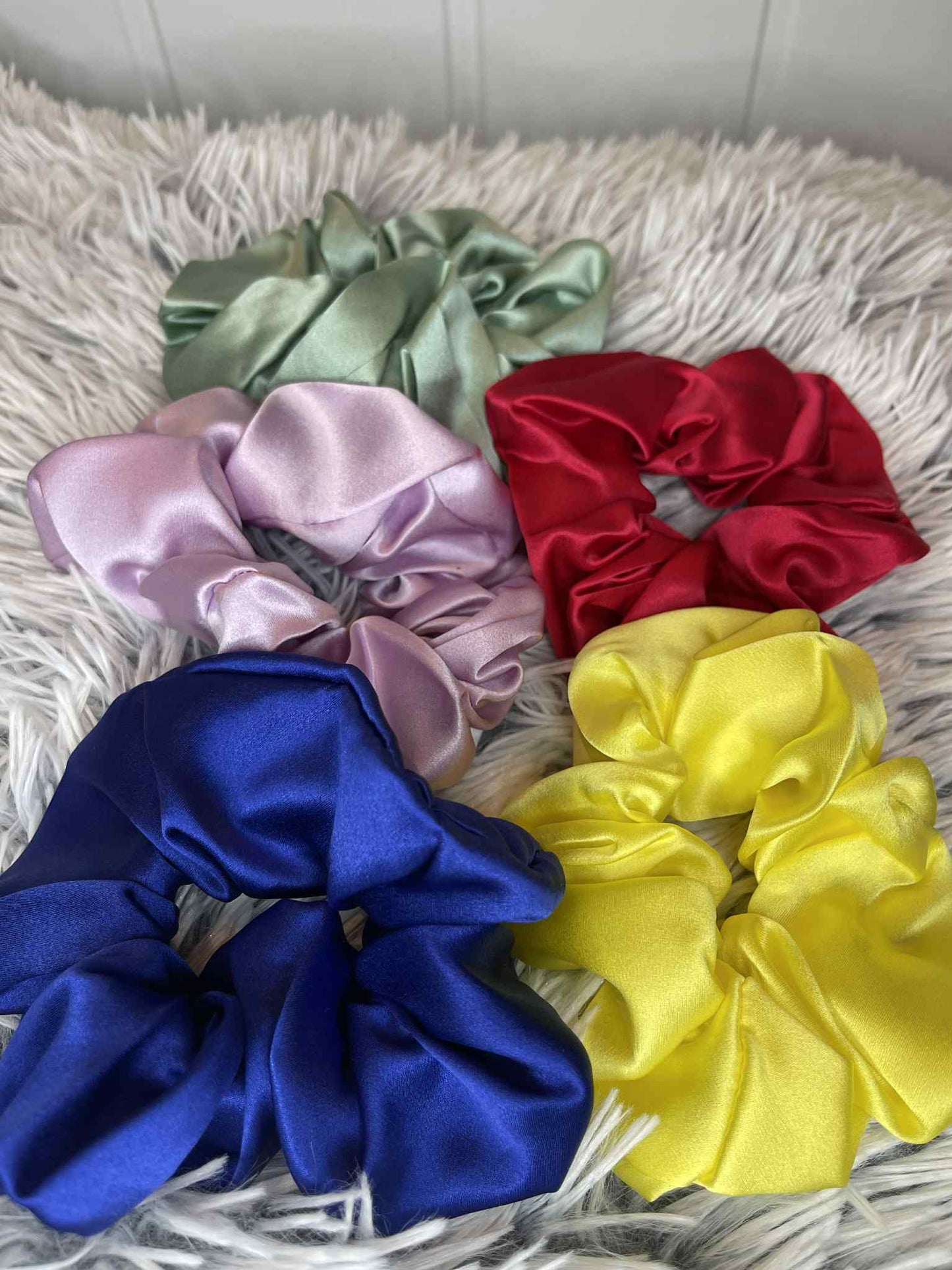 Gul Silk Satin Scrunchie