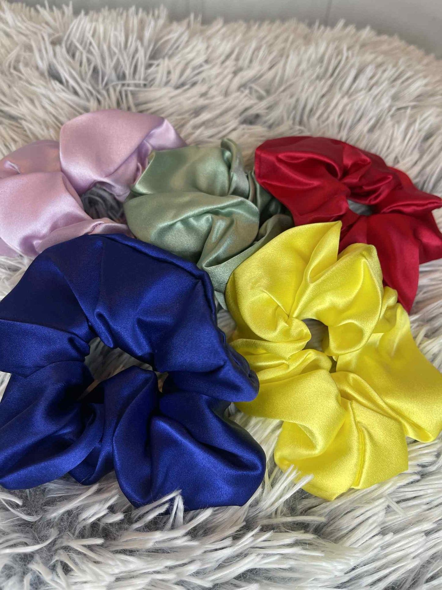 Gul Silk Satin Scrunchie