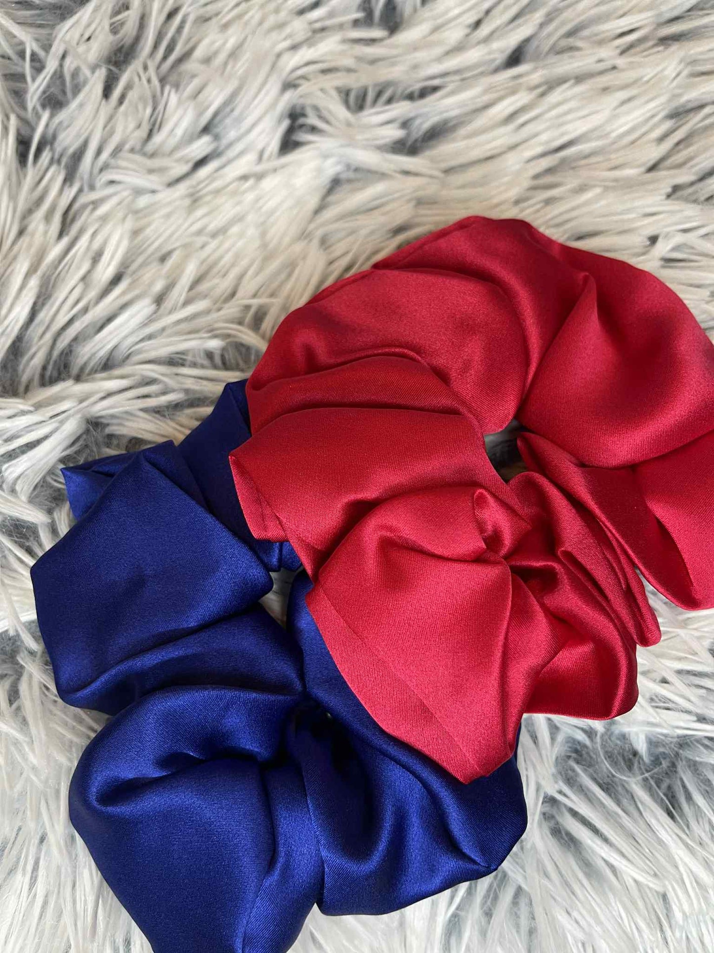 Konge blå Silk Satin Scrunchie
